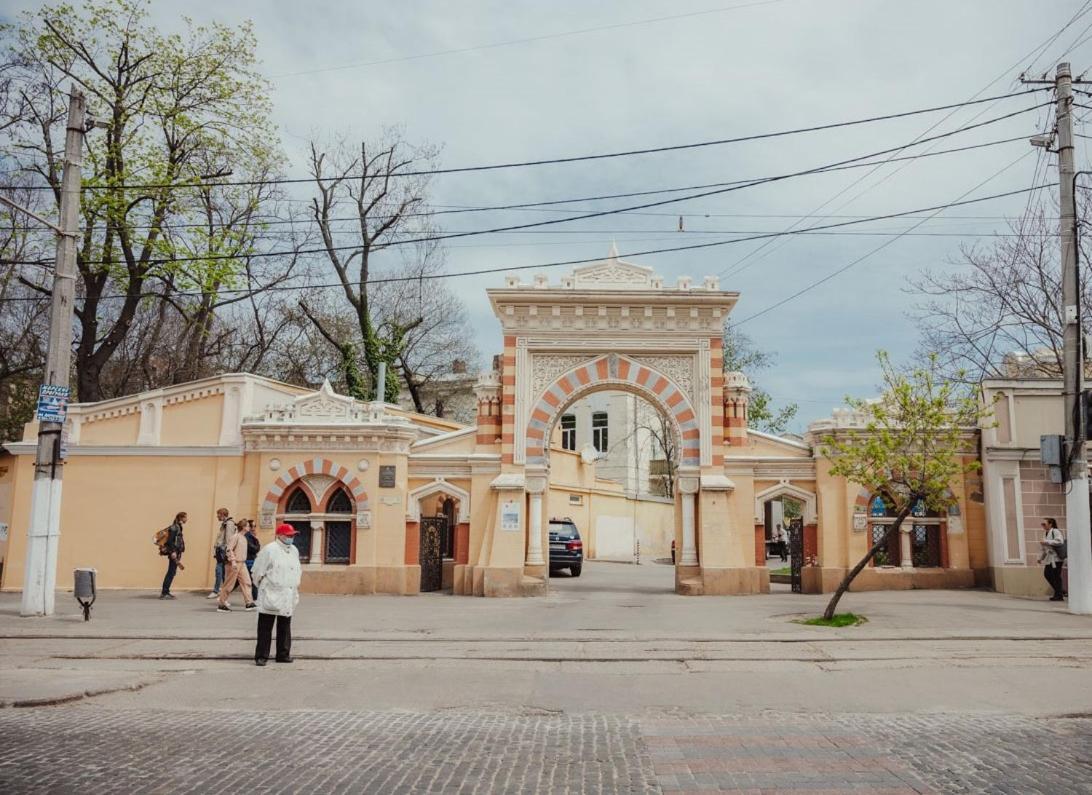 Artotrada Mini-Hotel Odessa Exterior photo